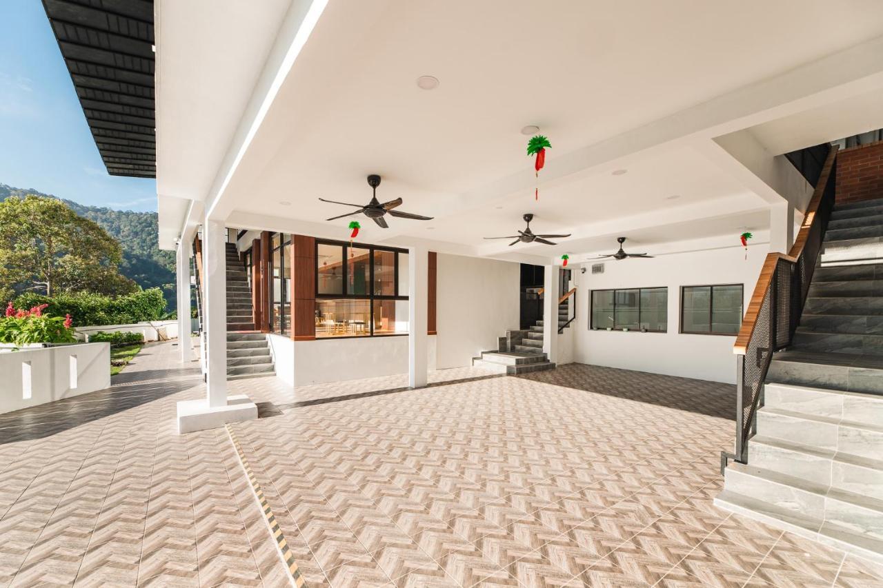 Ellin Forest Karaoke & Pool Resort Bukit Tinggi Bentong Ngoại thất bức ảnh