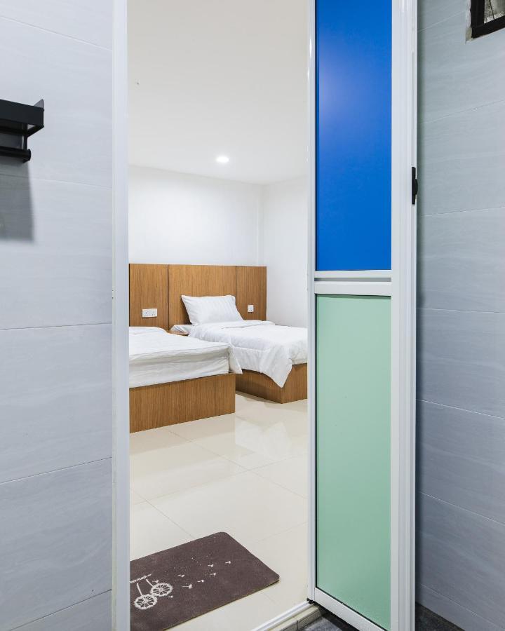Ellin Forest Karaoke & Pool Resort Bukit Tinggi Bentong Ngoại thất bức ảnh