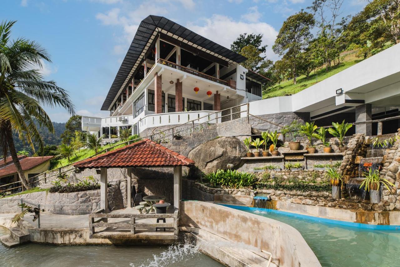 Ellin Forest Karaoke & Pool Resort Bukit Tinggi Bentong Ngoại thất bức ảnh