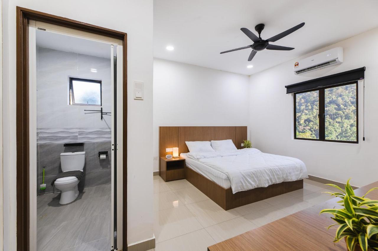Ellin Forest Karaoke & Pool Resort Bukit Tinggi Bentong Ngoại thất bức ảnh