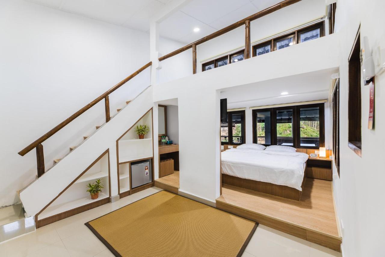 Ellin Forest Karaoke & Pool Resort Bukit Tinggi Bentong Ngoại thất bức ảnh